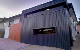 Mount Road Suites